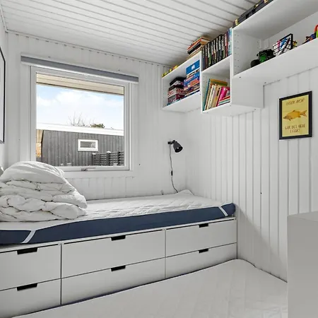 Bjart - 150m From The Sea By Interhome Hesselager