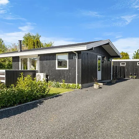 Feriehus Bjart - 150m From The Sea By Interhome