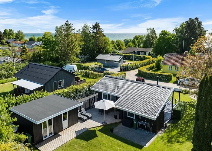 Bjart - 150m From The Sea By Interhome Feriehus *